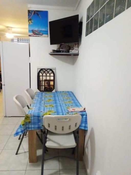 Chez Vava Et Maianne Villa บูญองต์ ภายนอก รูปภาพ